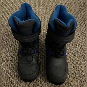 DSG Blue-Gray Winter Boots - Great Condition